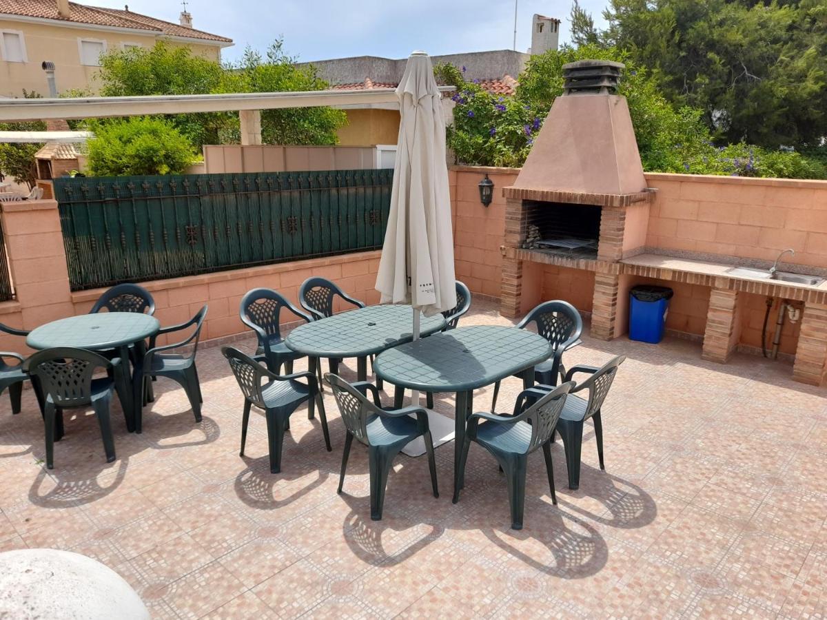 Chalet Muy Cerca De La Playa Con Piscina Privada Dehesa de Campoamor  ภายนอก รูปภาพ